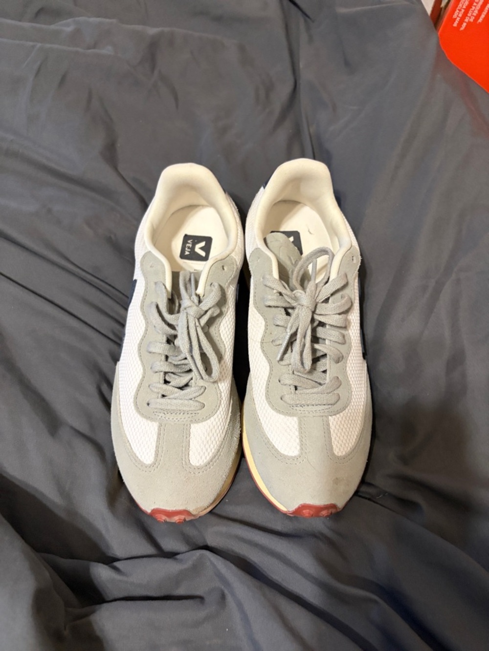 Veja Low-Profile Runner in White, Light Gray & Navy